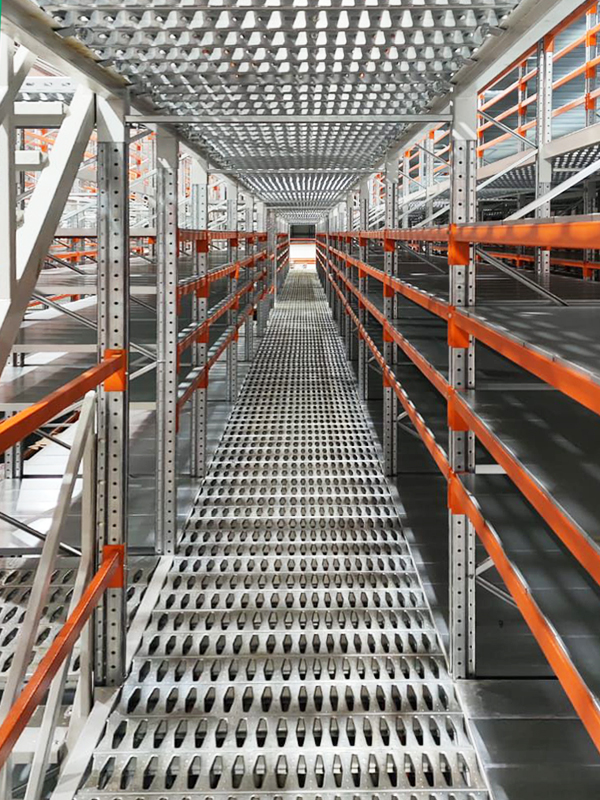 Сдан в эксплуатацию мезонин в Йошкар-Оле. Видео.